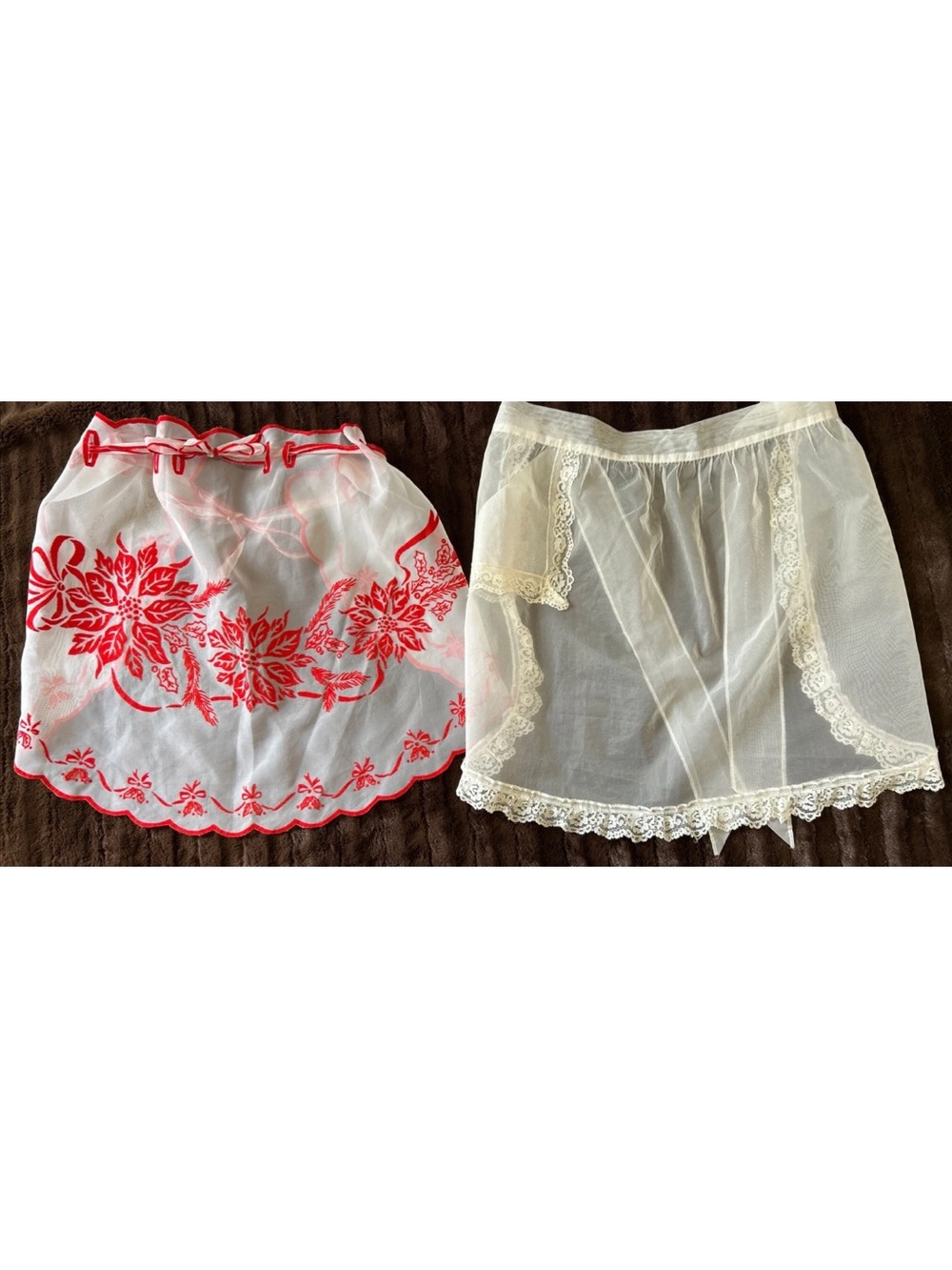 2 vintage women’s sheer MCM kitchen & Hosting half Aprons 1 off white 1 Holiday